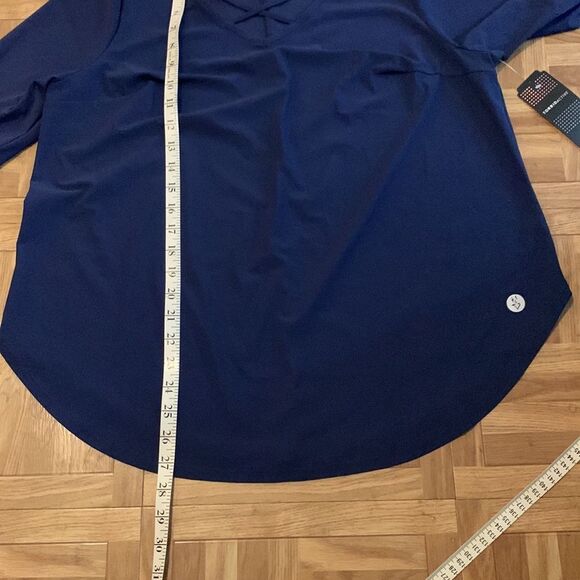 Torrid Active Blue Strappy Tech performance tee shirt M/L - Picture 10 of 10